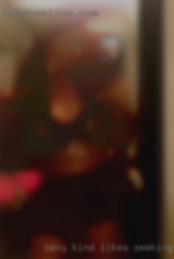 Sexy, kind, likes seeking to horny laugh near Longview.